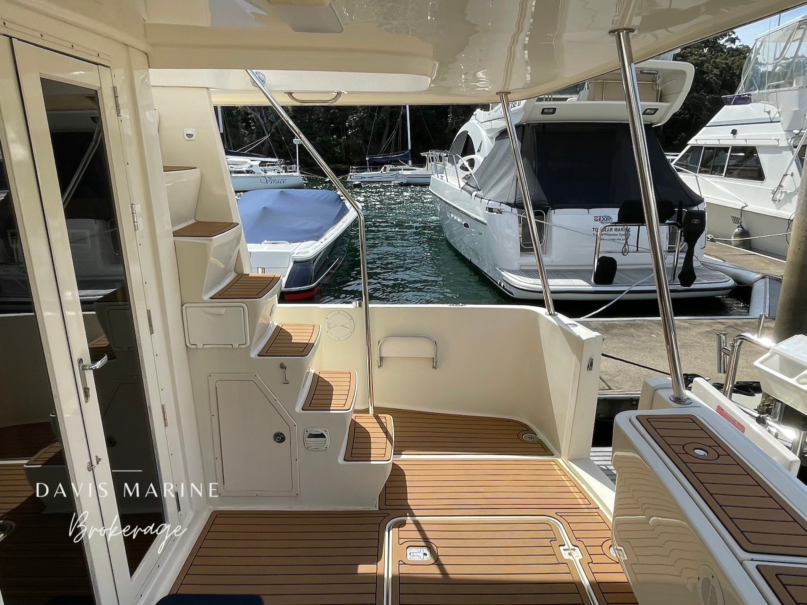 2007 Mainship 40 Trawler