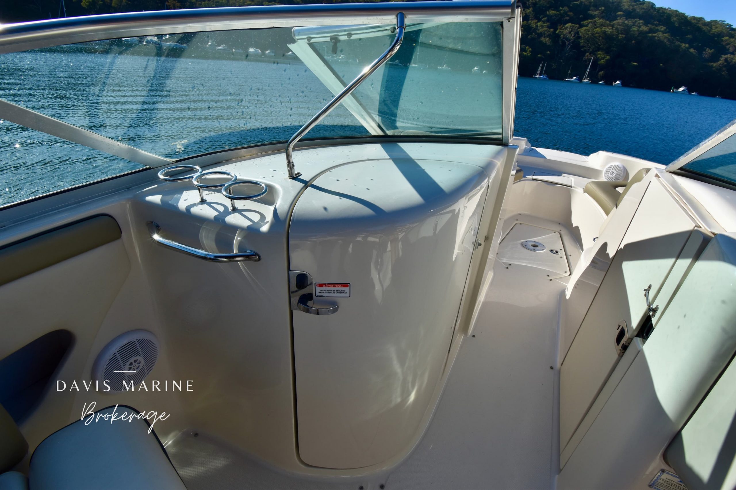 2005 Sea Ray 270 Sundeck 12