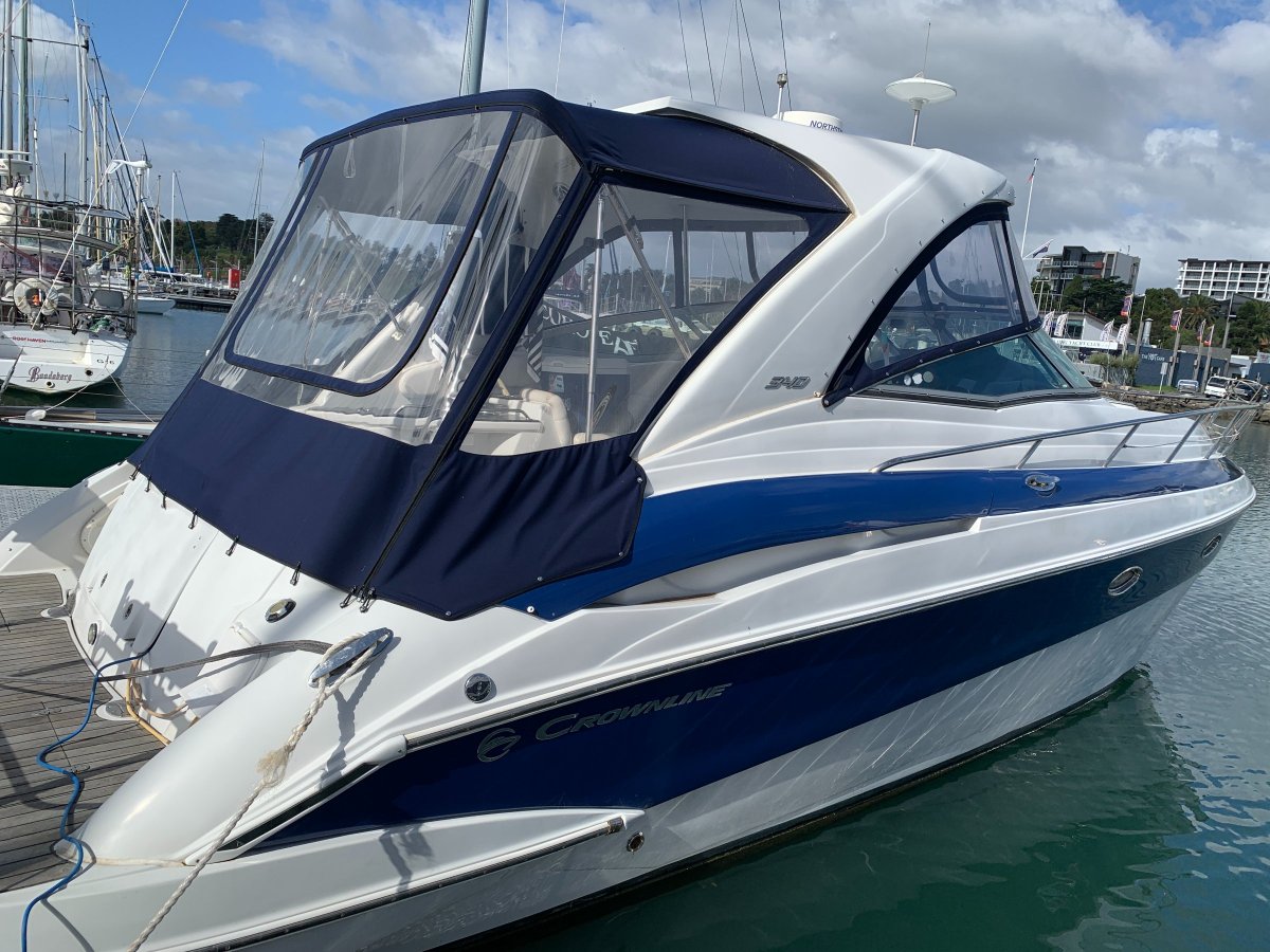 2007 Crownline 340 CR Boats For Sale 1