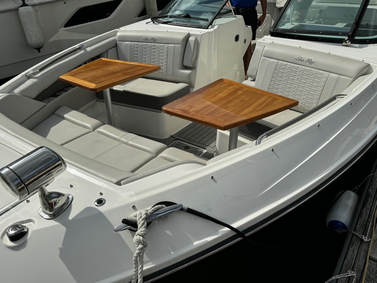 2021 Sea Ray 350 SLX OB Boats For Sale 5