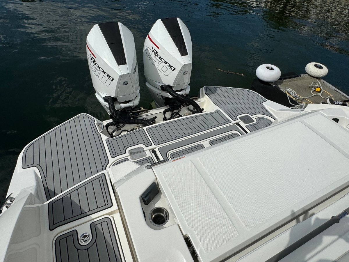 2021 Sea Ray 350 SLX OB Boats For Sale 8