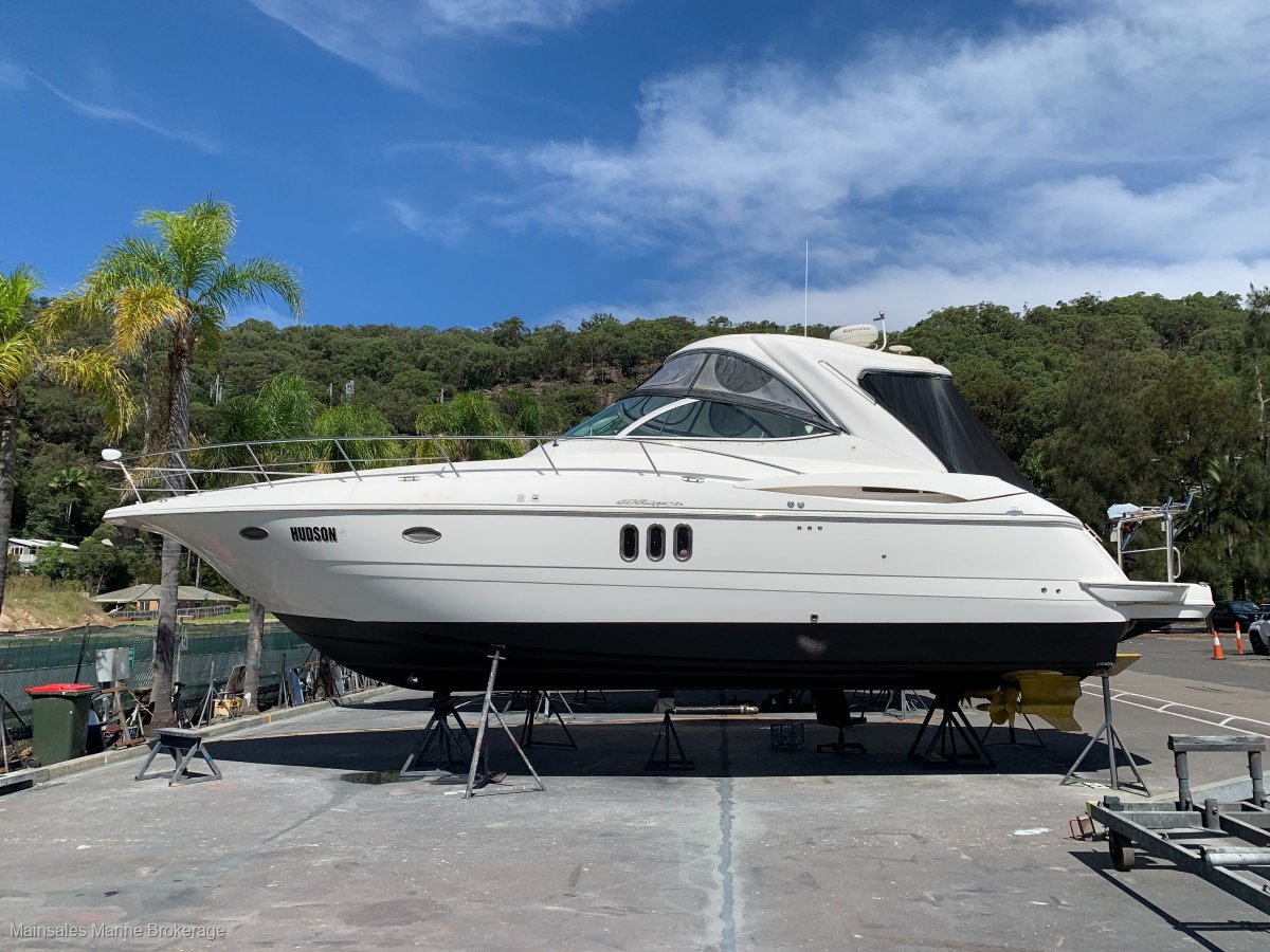 2005 Cruisers Yacht 400 Express Boats For Sale 1