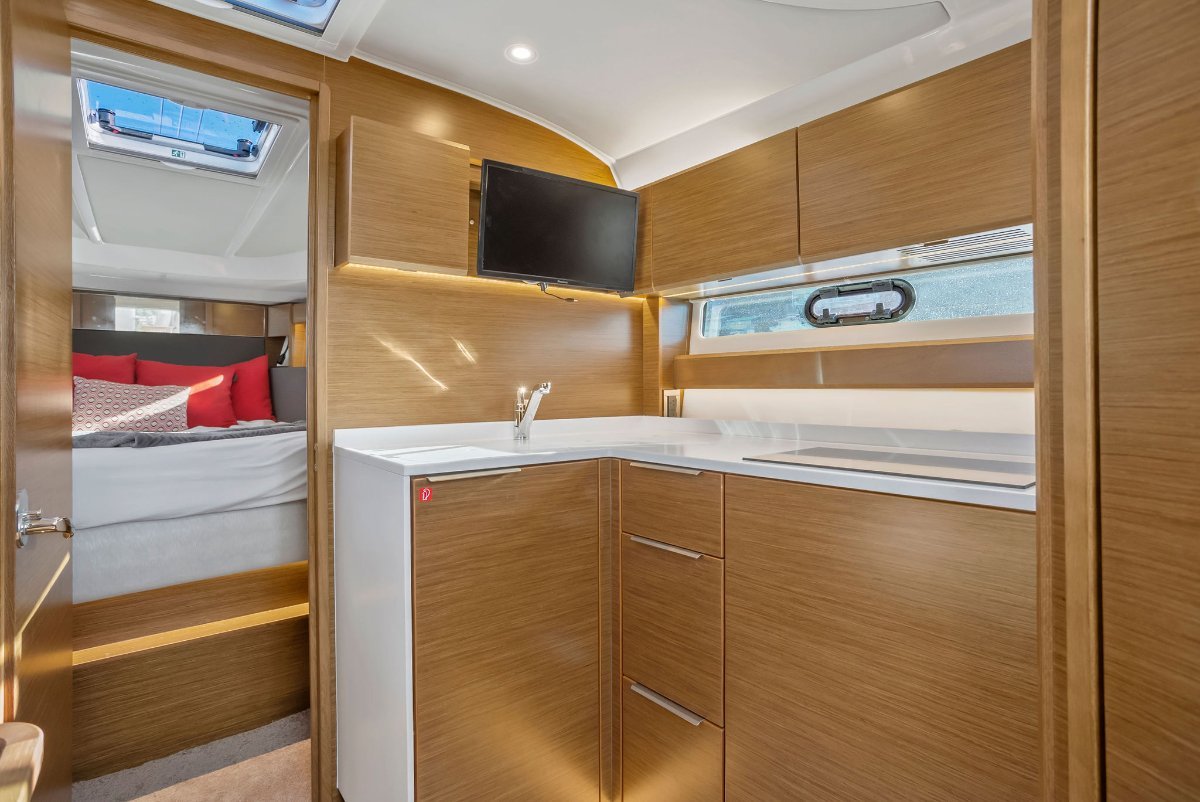 2019 Bavaria S36 HT Boats For Sale 12