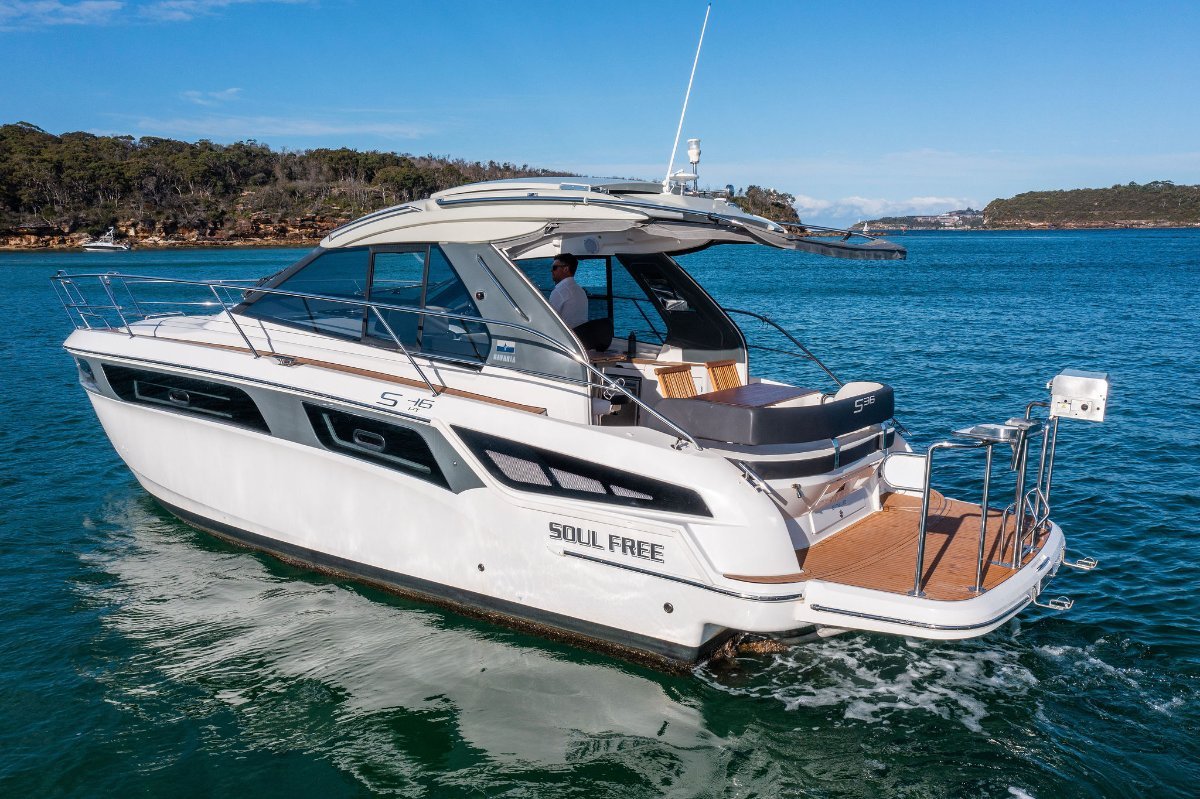 2019 Bavaria S36 HT Boats For Sale 4