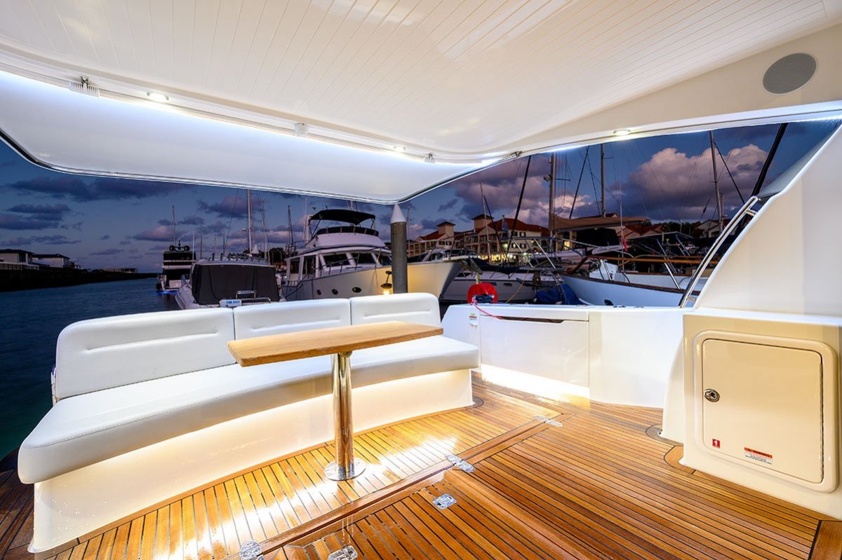 2020 Maritimo M51 Cruising Motoryacht Boats For Sale 36