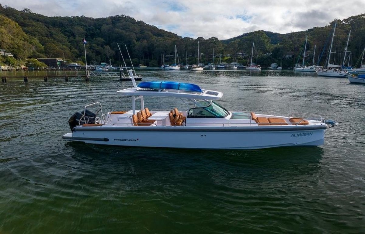 2022 Axopar 37 Sun Top Boats For Sale 10